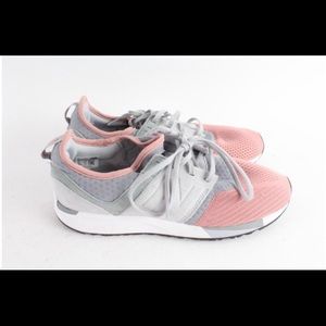 New Balance 247 Size 8.5